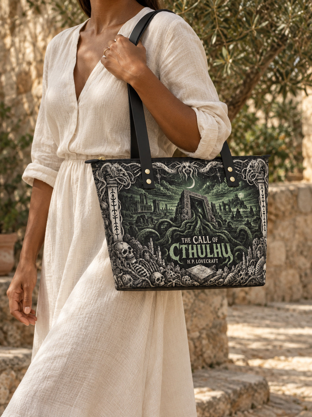 "The Call Of Cthulhu" Leather Tote Bag